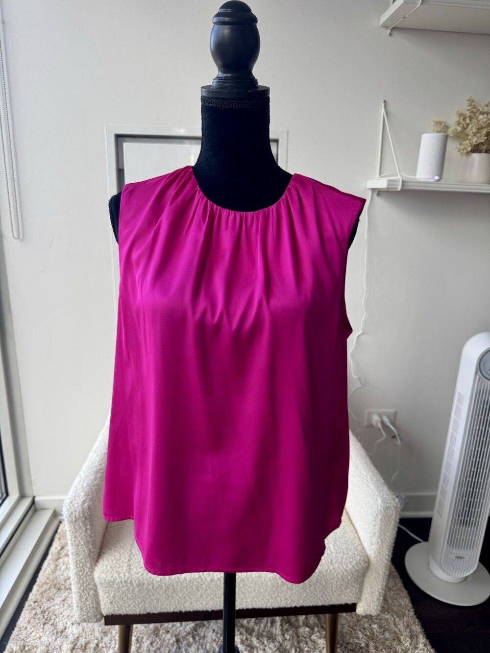 Express Bright Pink Satin Pleated Sleeveless Tank Size Medium NEW!